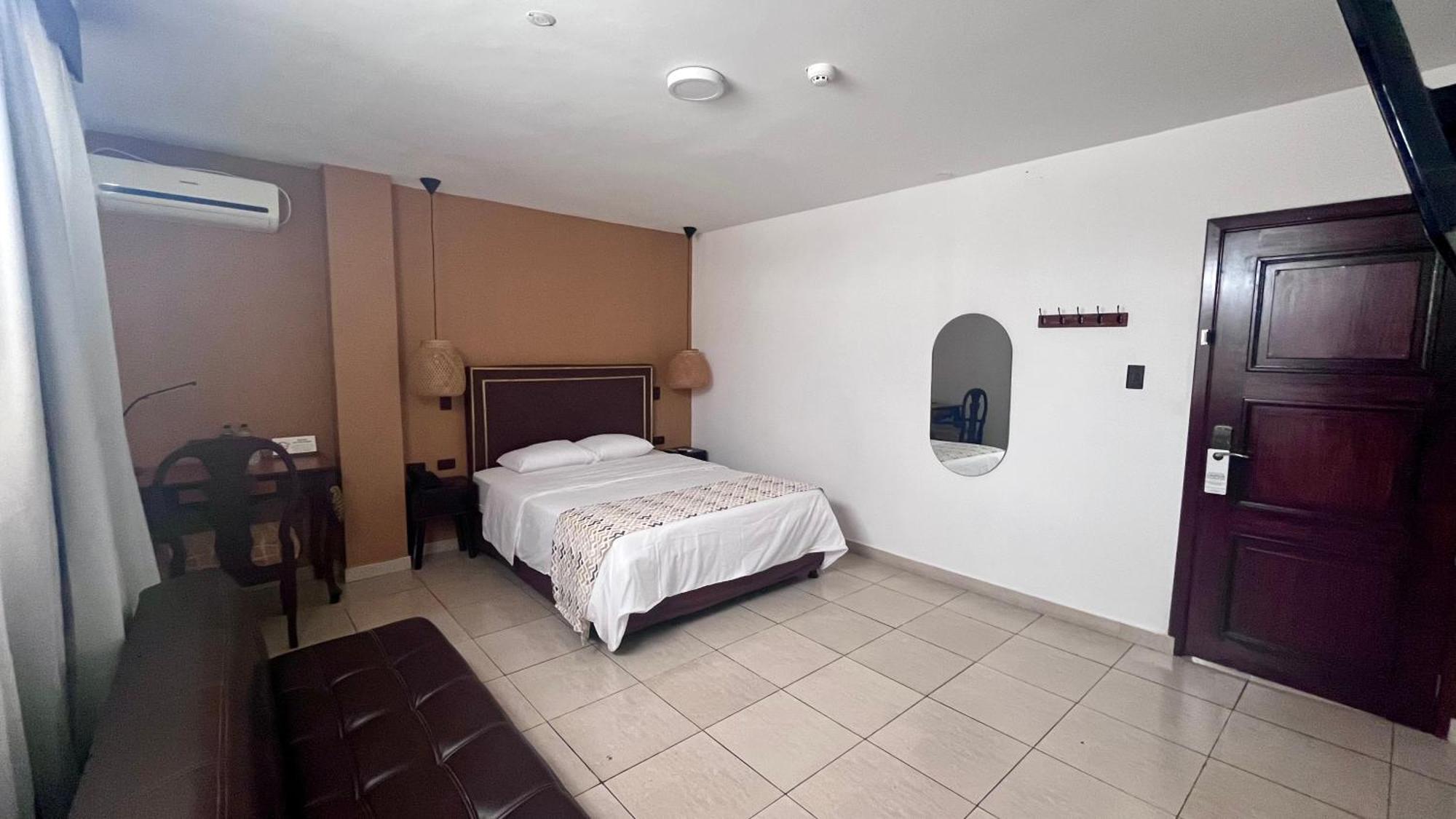 Hotel Patrimonial By Greenfield Guayaquil Kültér fotó